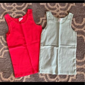 Lot of 2 Gap Kids tank tops.